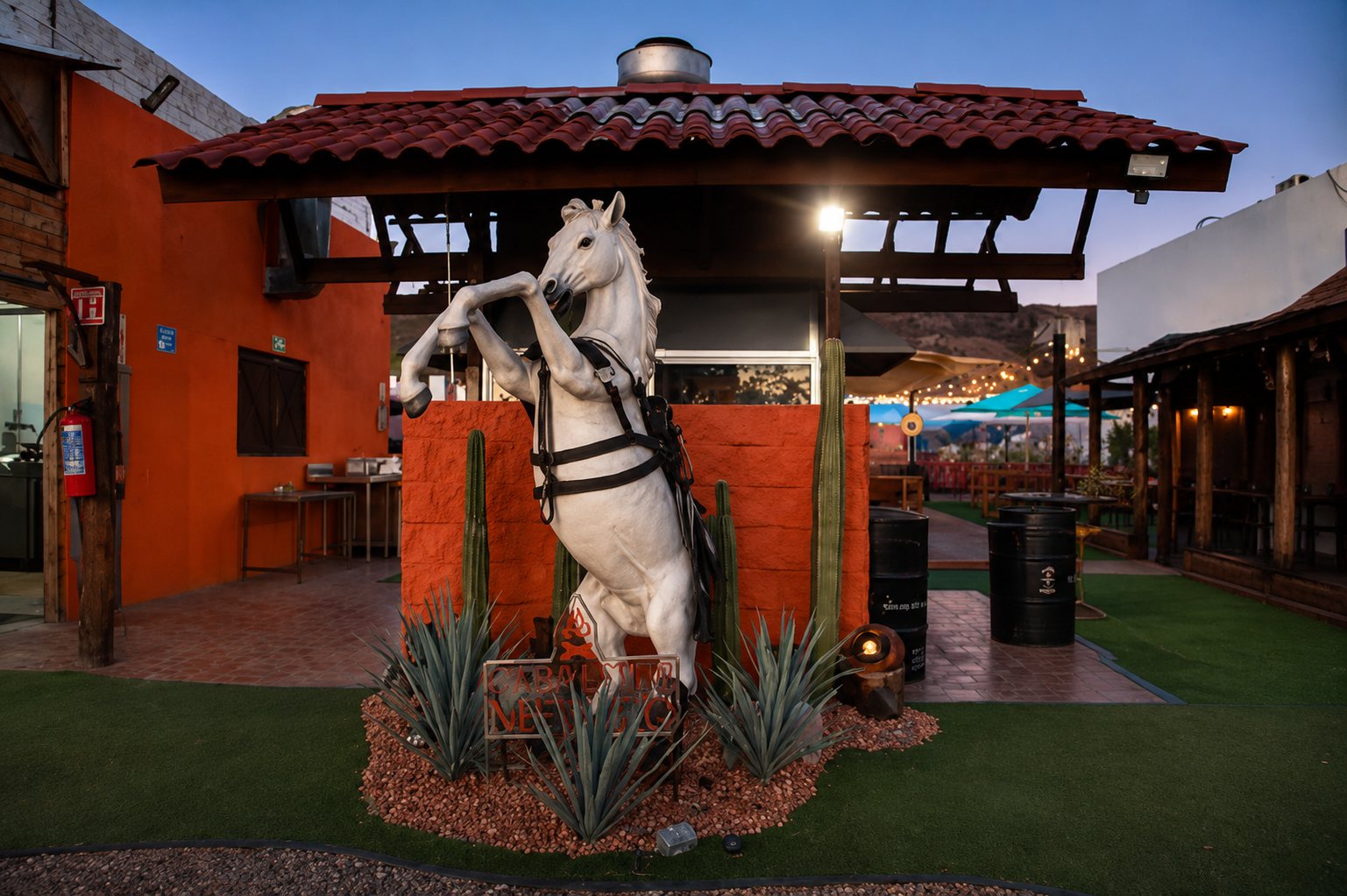 El caballo que da nombre a Caballo de Fuego, superviviente del incendio
